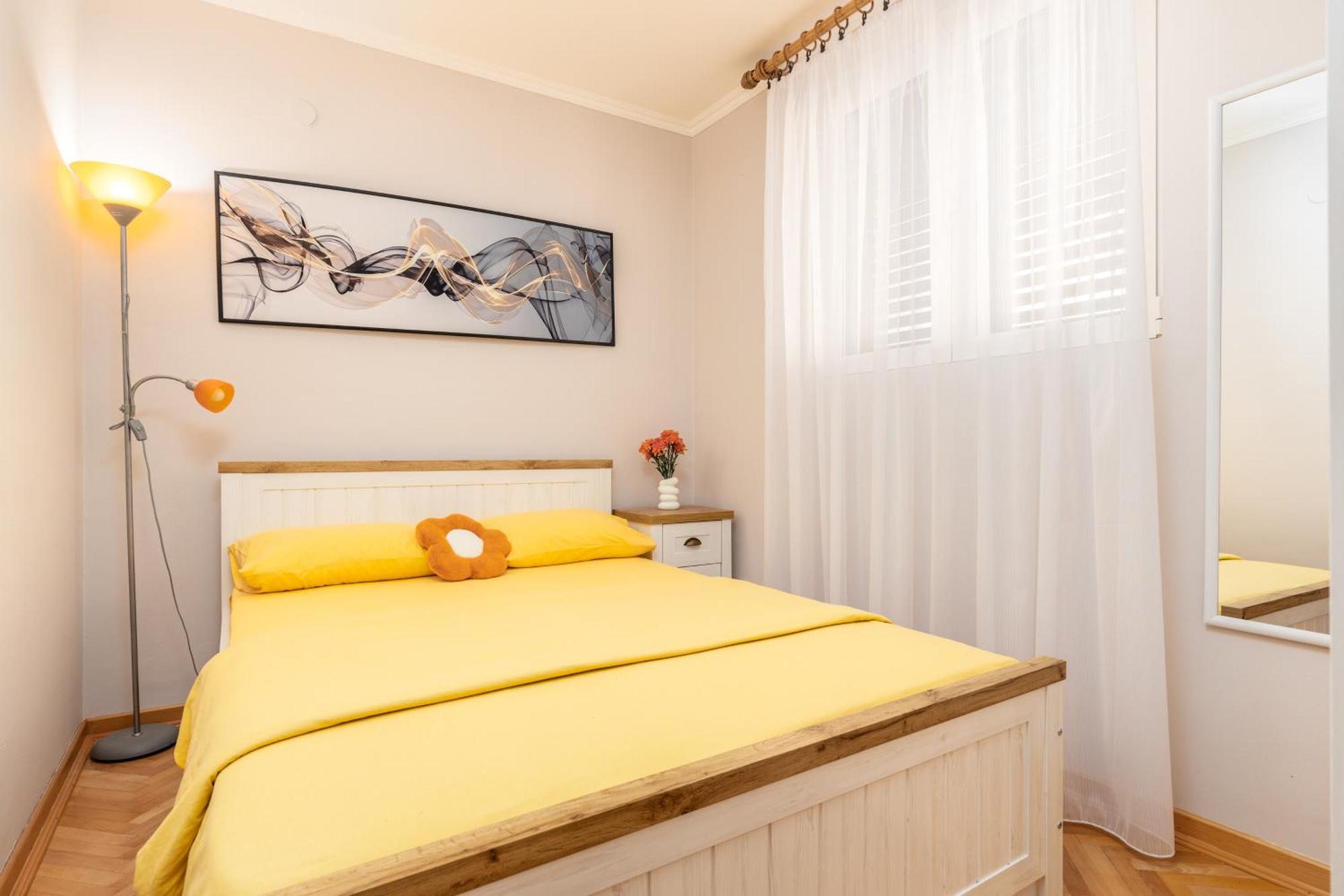 Apartment Dar & Mar Херцег Нови Екстериор снимка