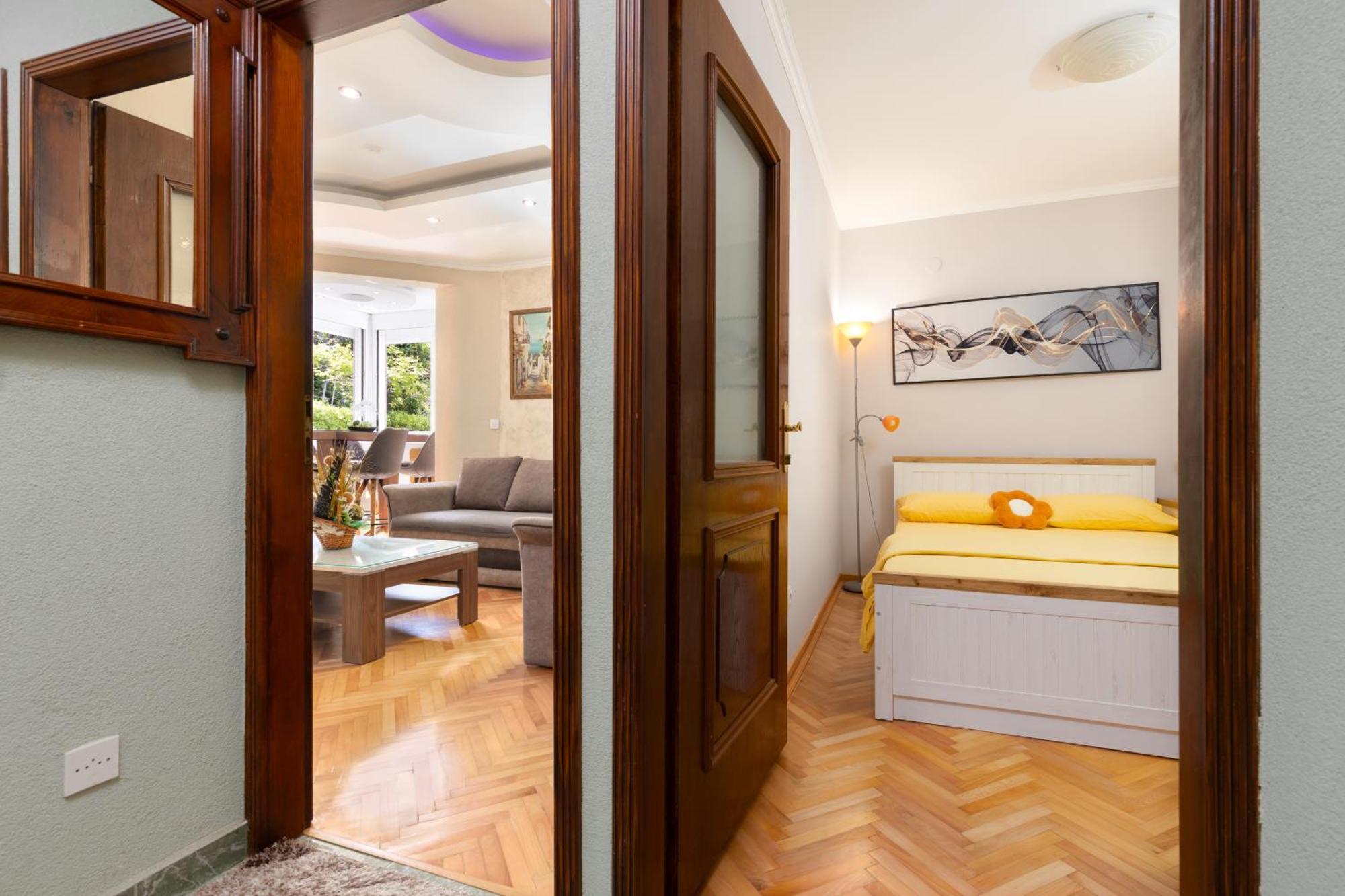 Apartment Dar & Mar Херцег Нови Екстериор снимка