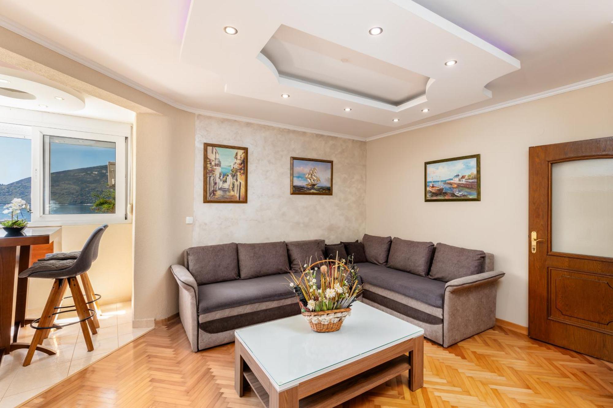 Apartment Dar & Mar Херцег Нови Екстериор снимка